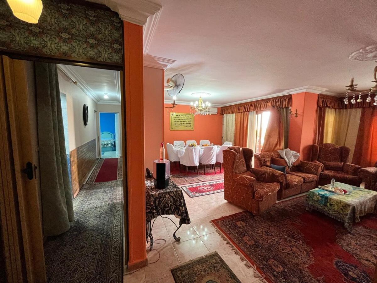Spacious Apartment - Heliopolis 10Min From Airport Kairo Exteriör bild