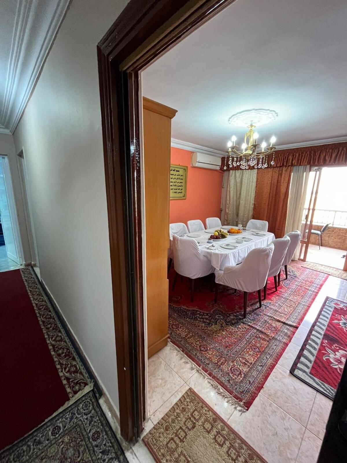 Spacious Apartment - Heliopolis 10Min From Airport Kairo Exteriör bild